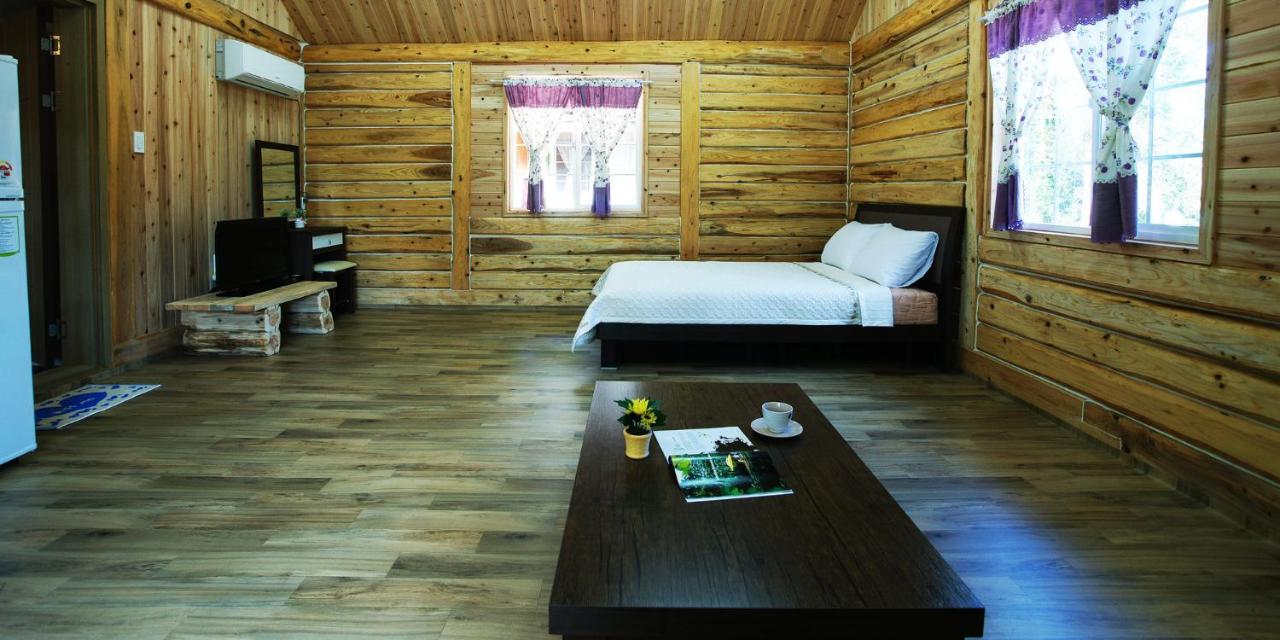 סאוגוויפו Jeju Joa Log Pension מראה חיצוני תמונה