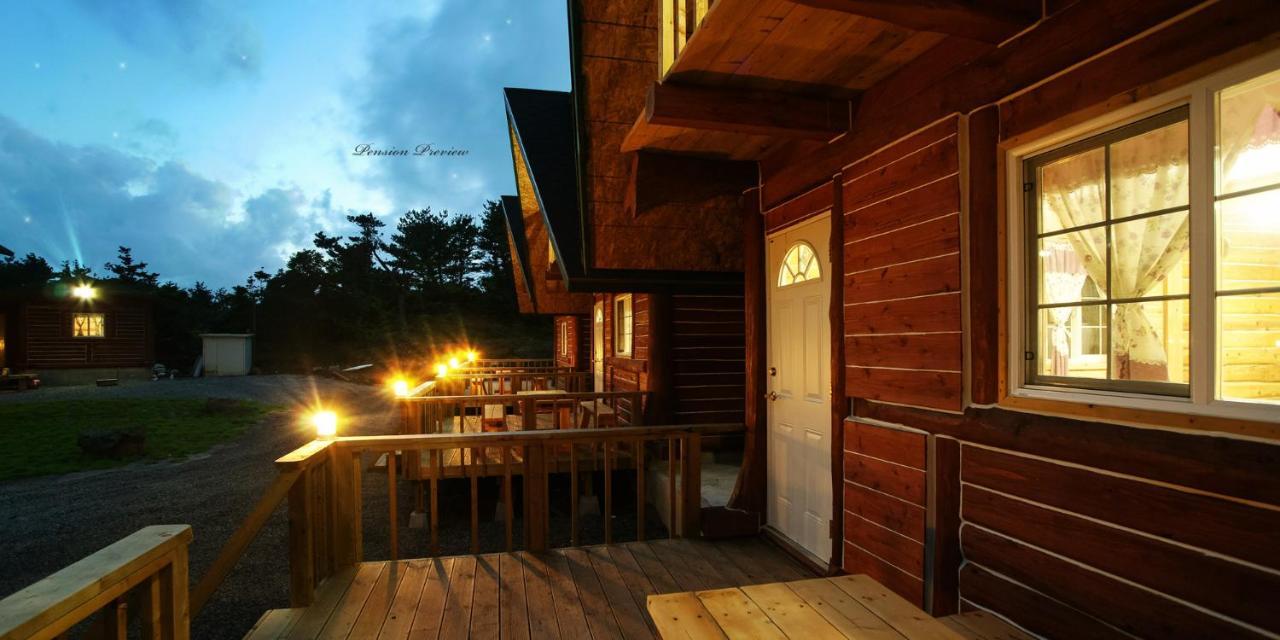 סאוגוויפו Jeju Joa Log Pension מראה חיצוני תמונה