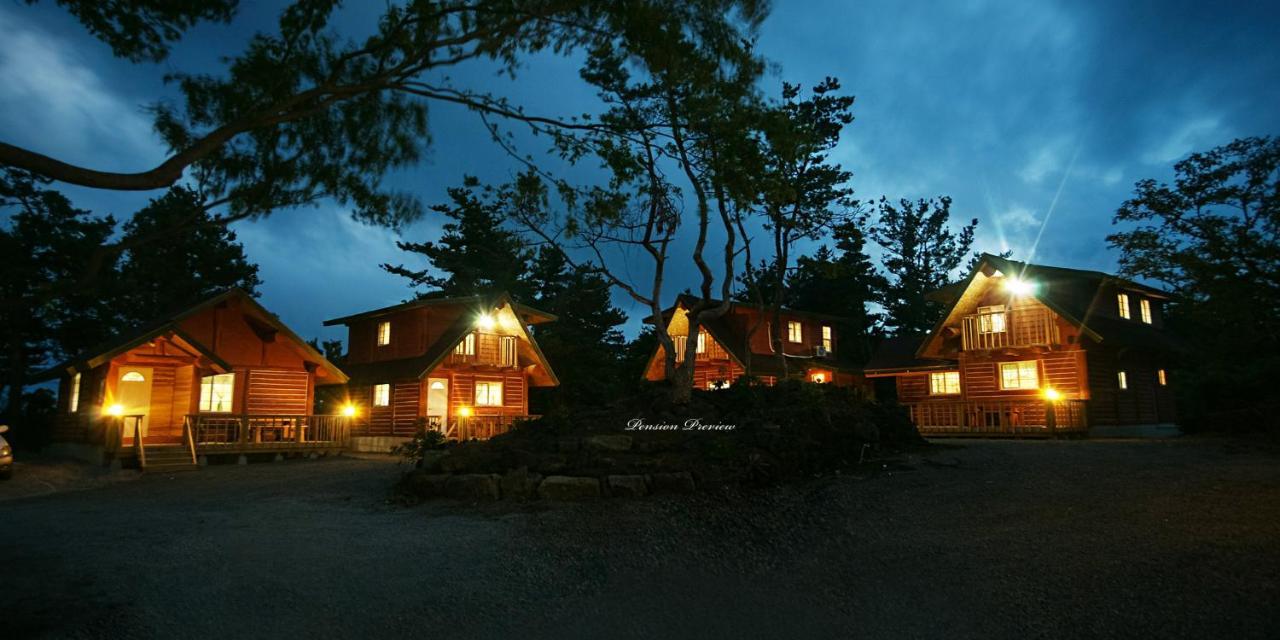 סאוגוויפו Jeju Joa Log Pension מראה חיצוני תמונה